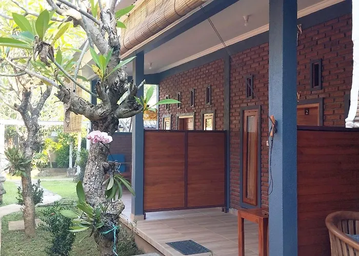 Pensión Tunjung Lovina 3*